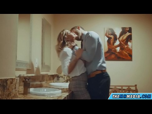 ❤️ Блондинка сени коомдук дааратканада азгырып жатканда Секс видео ky.javarchive.top ️❤